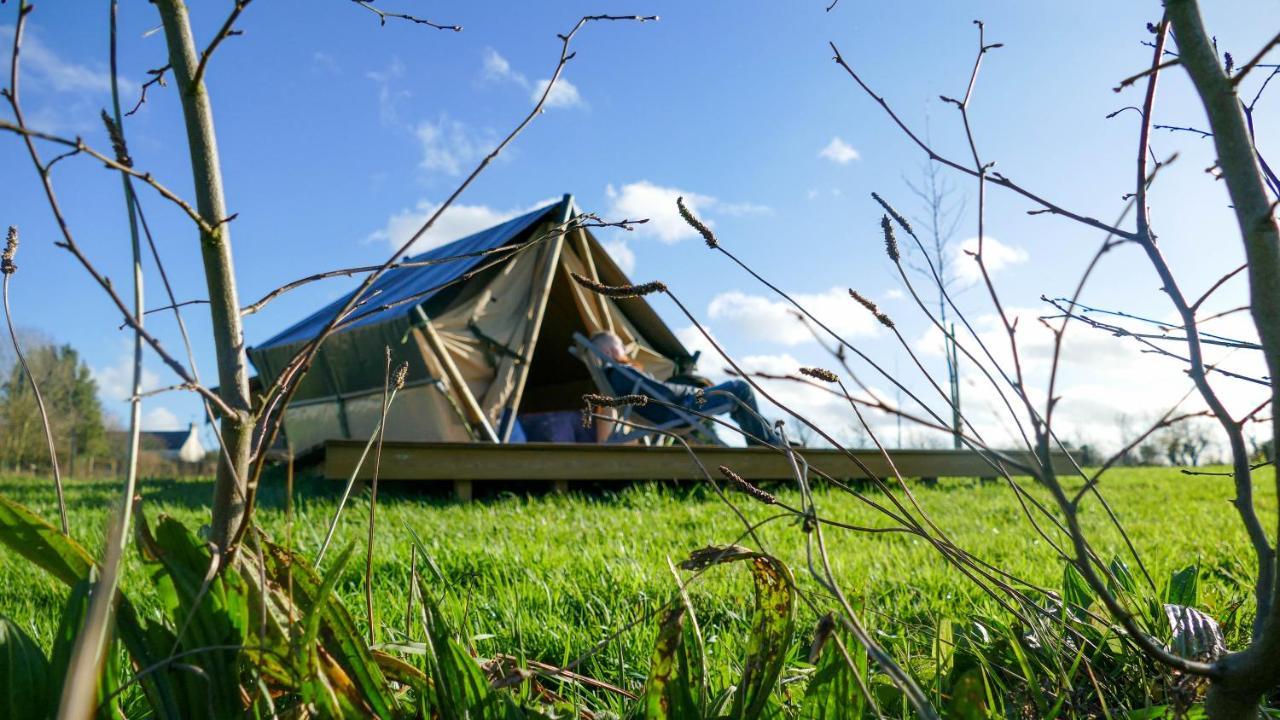Camping A La Ferme - Hebergements Insolites Cerisy-la-Foret Buitenkant foto