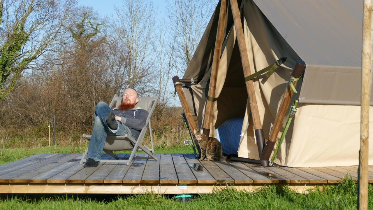 Camping A La Ferme - Hebergements Insolites Cerisy-la-Foret Buitenkant foto