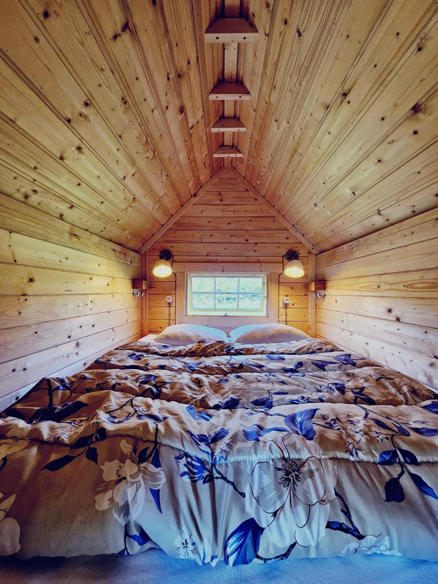 Camping A La Ferme - Hebergements Insolites Cerisy-la-Foret Buitenkant foto